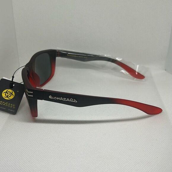 Biohazard Classic Mirrored Mens Sunglasses - Picture 2 of 3